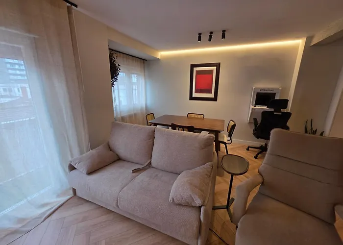 Japandi - Bien Ubicado, Moderno, Equipado Lejlighed